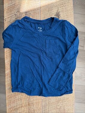 Kyte BABY Navy Blue Long Sleeve Pocket Tee